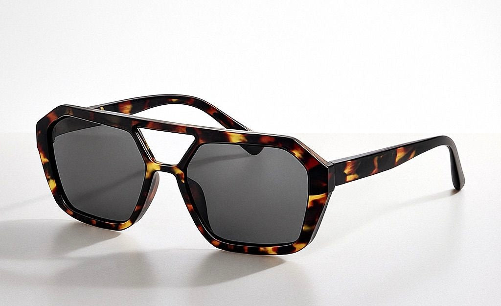 Occhiali da Sole “Tortoise Bold” – Maison C Style